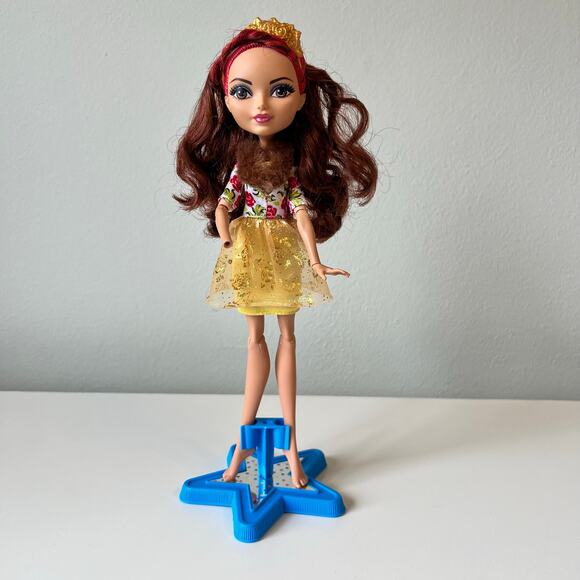 Mattel Ever After High Rosabella Beauty Doll Missing Right Hand - Picture 2 of 5